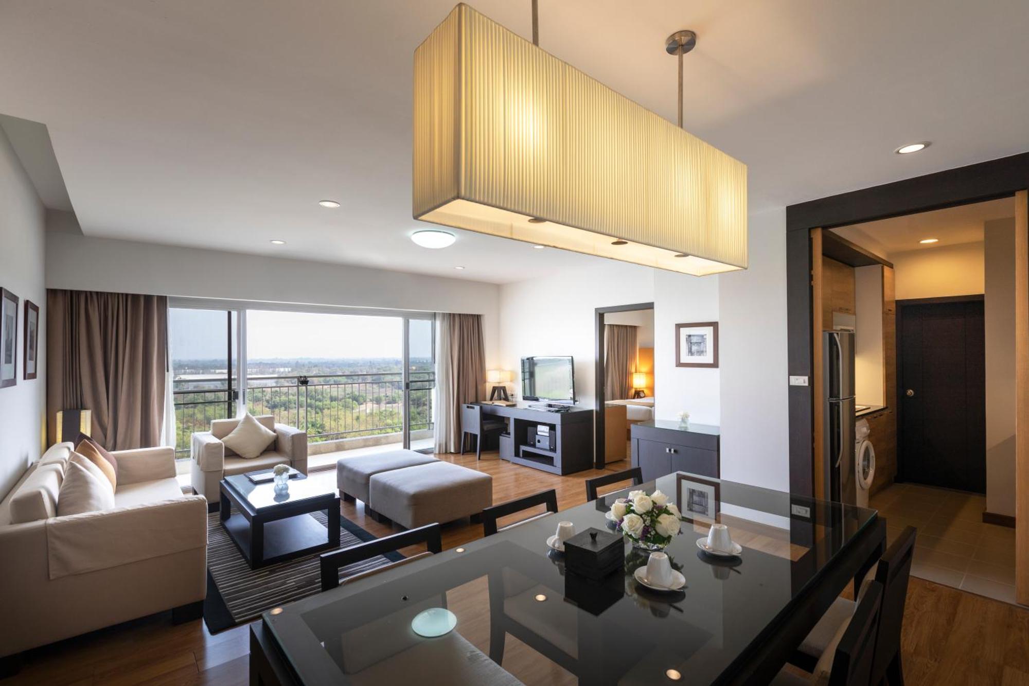 Kantary Hotel Kabinburi Bagian luar foto